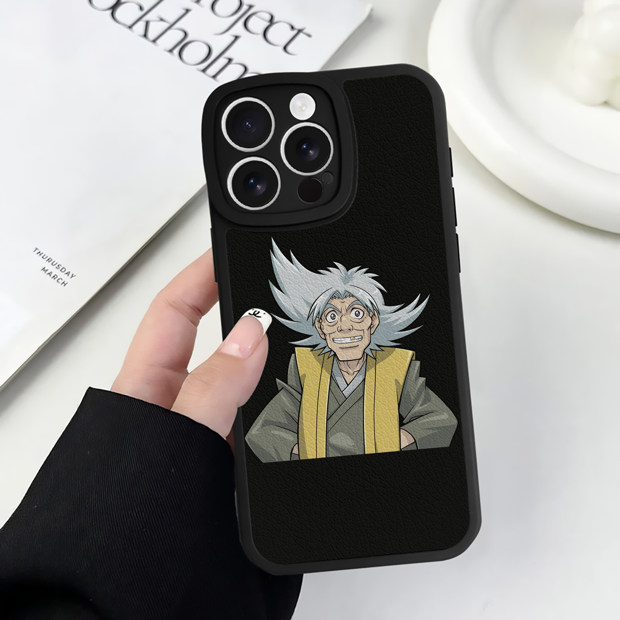 遊☆戯☆王 Yu-Gi-Oh! 【iPhone 16シリーズ対応】シリコンスマホケース（レザー調） 材質：シリコン